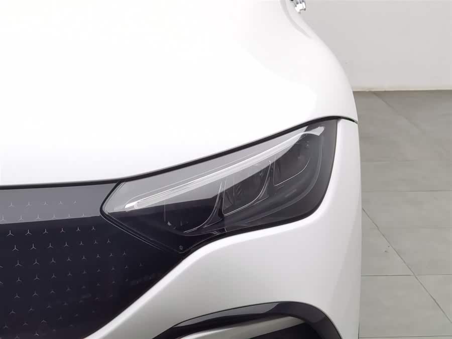 Mercedes-Benz EQE Class 2023 car image #8