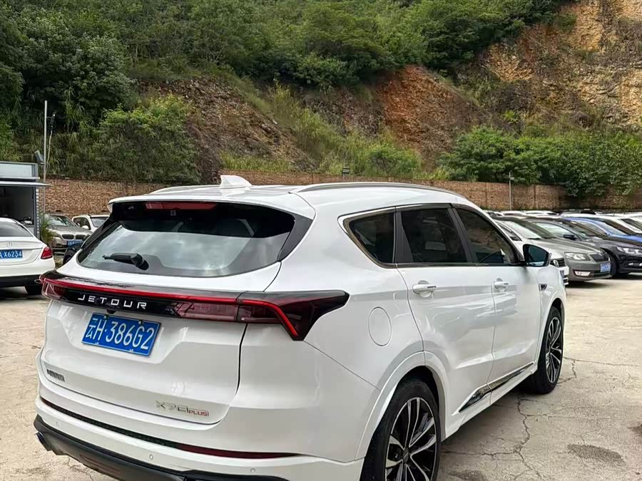Jetour X70 PRO 2023 #8 Jetour X70 PRO 2023 car image #8