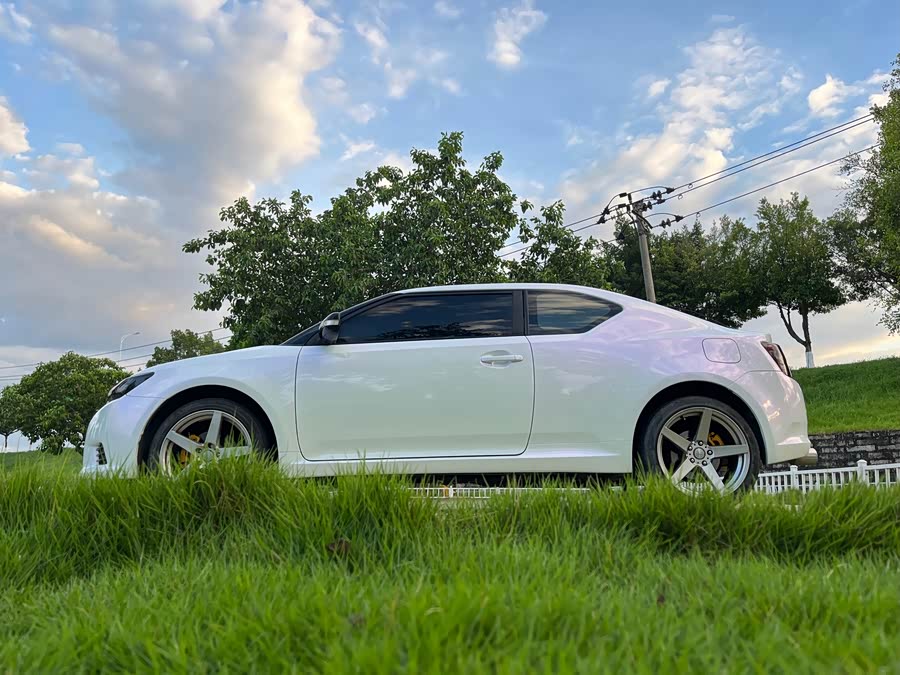 Toyota Zelas 2012 #8 Toyota Zelas 2012 car image #8