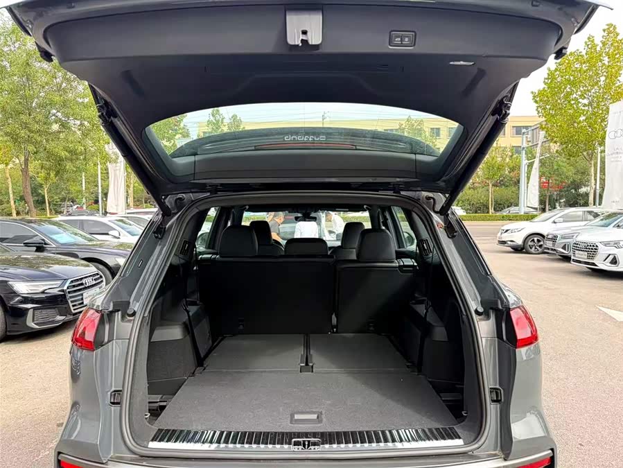 Audi Q6 2024 imagem de carro #8