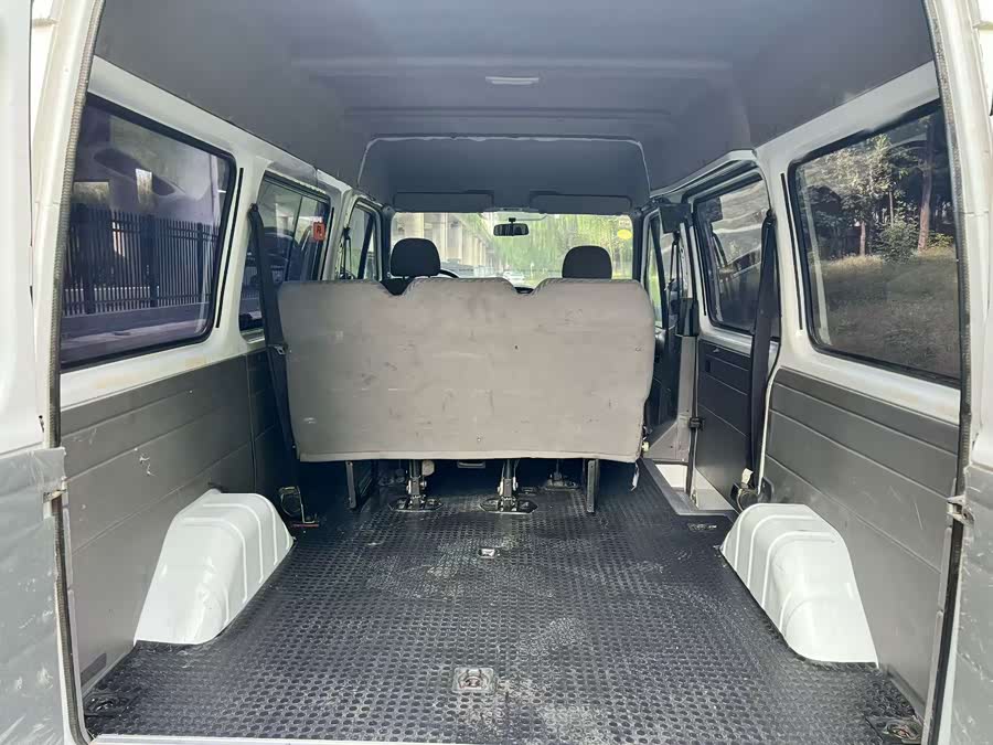 Ford Transit Classic 2015 #8 Ford Transit Classic 2015 car image #8