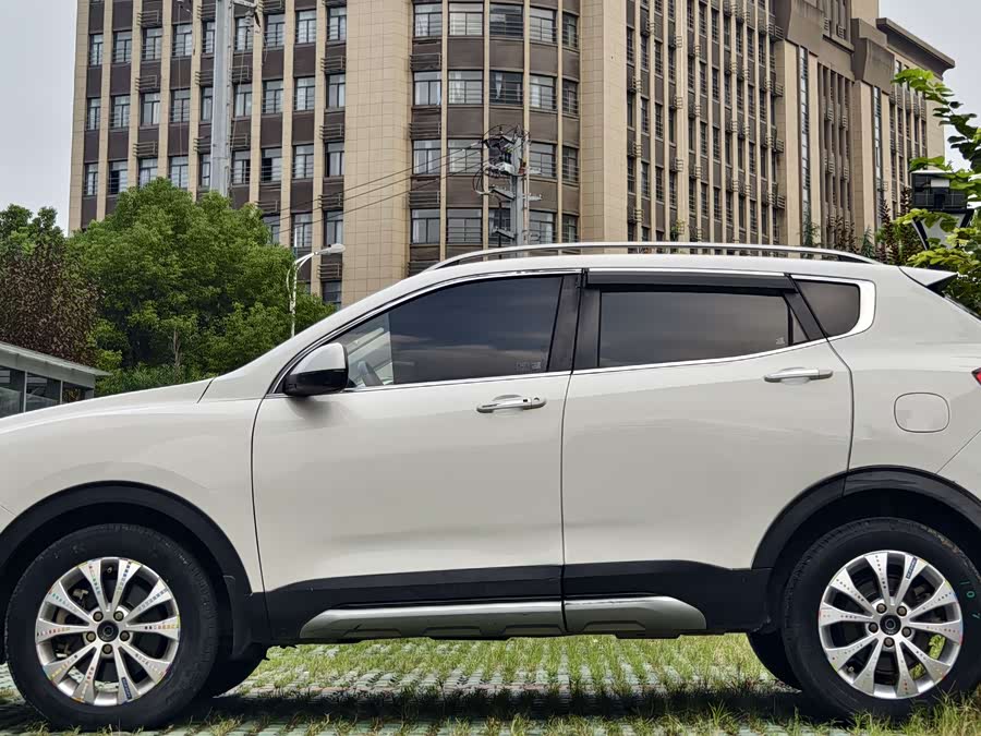 Haval H2s 2018 car image #8