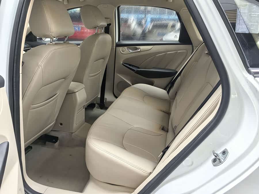 Chery Arrizo 7 2015 صورة سيارة #8