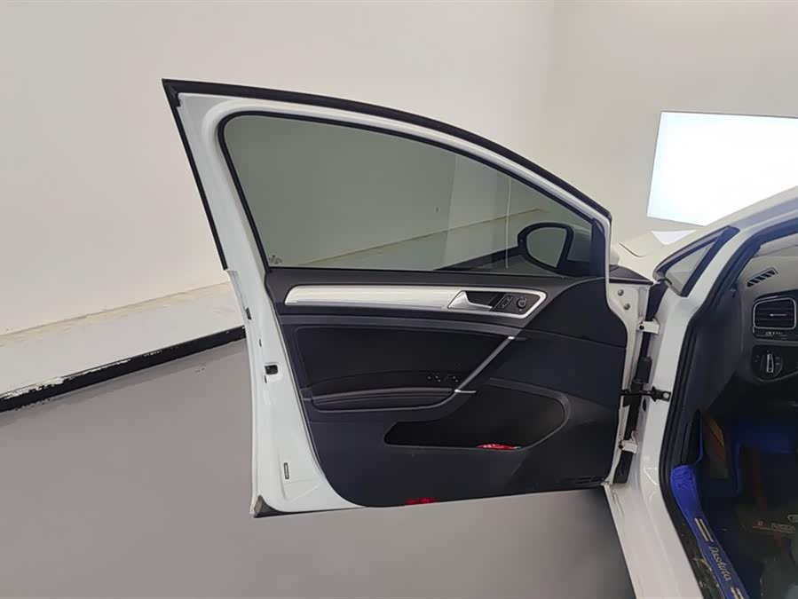 Volkswagen Golf Pure Electric 2021 imagen de coche #8