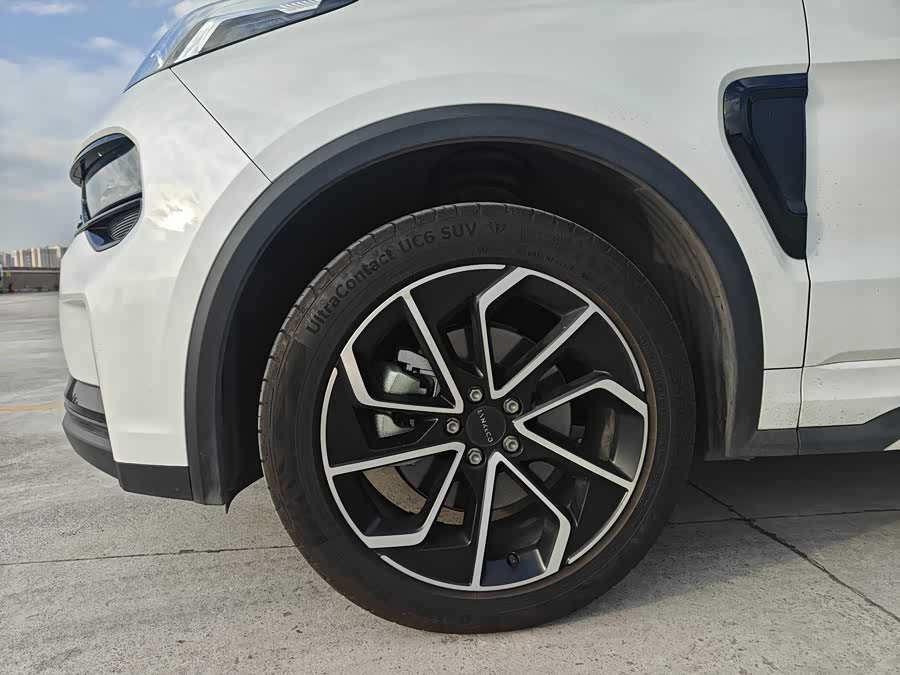 Lynk & Co 01 2022 image de voiture #8