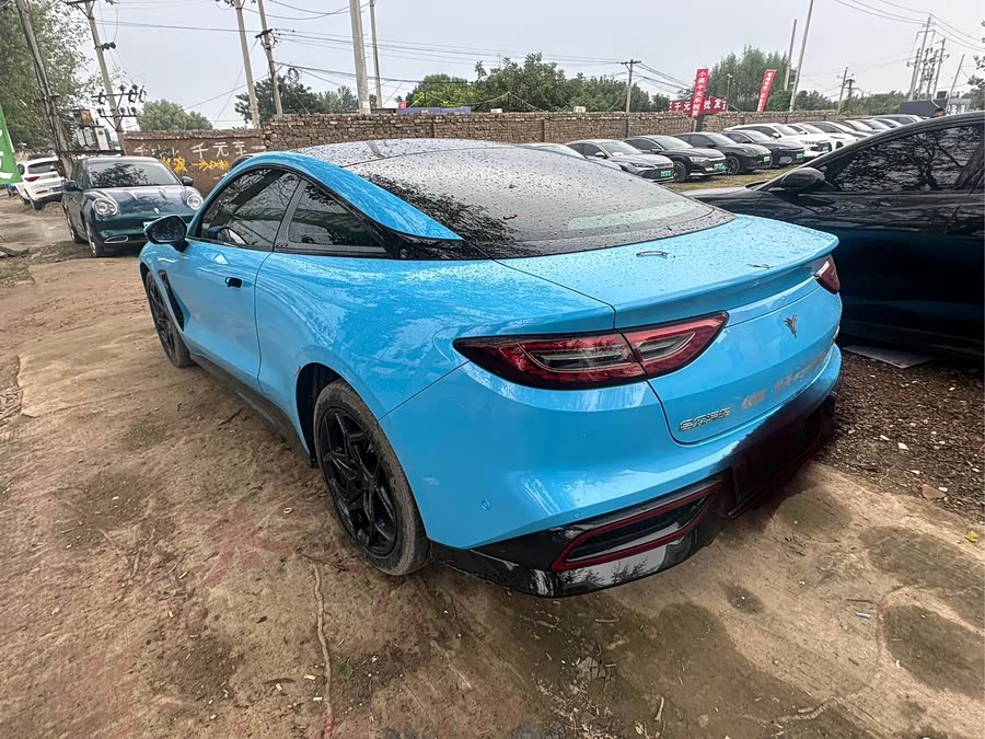 哪吒汽车 哪吒GT 2023 汽车图片 #8