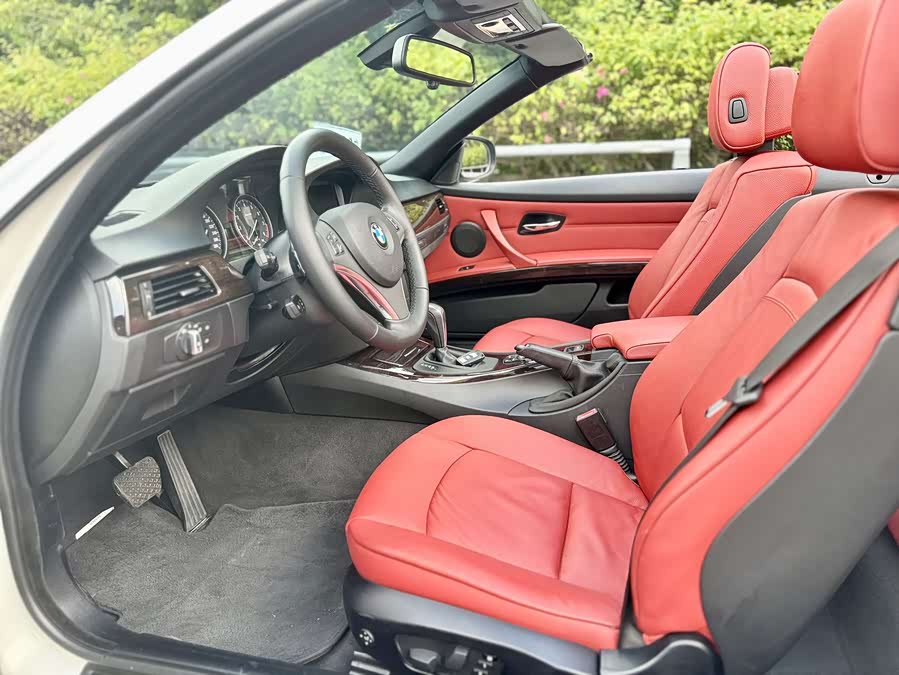 BMW 3 Series (Imported) 2011 immagine di auto #8