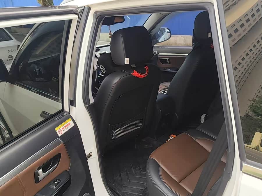 Haval H5 Class 2018 #8 Haval H5 Class 2018 car image #8