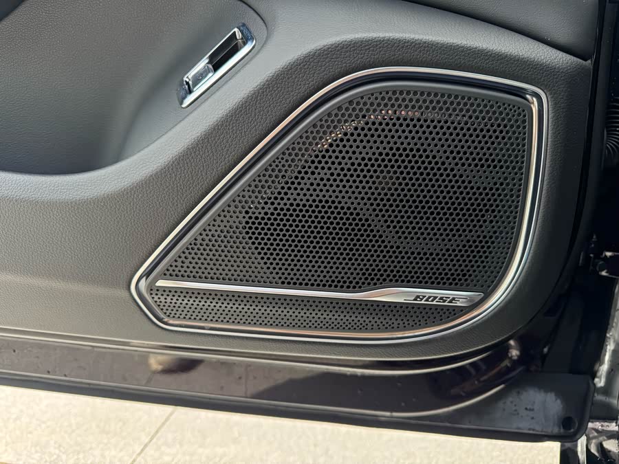 HongQi H9 2024 car image #8