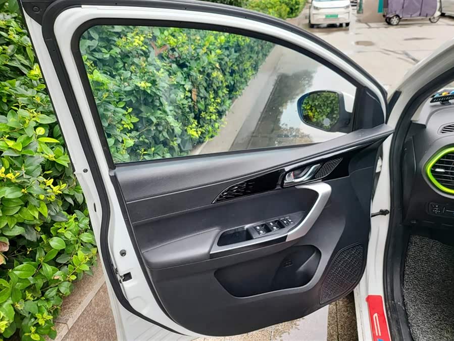 Changan BenBen E-Star 2020 #8 Changan BenBen E-Star 2020 car image #8