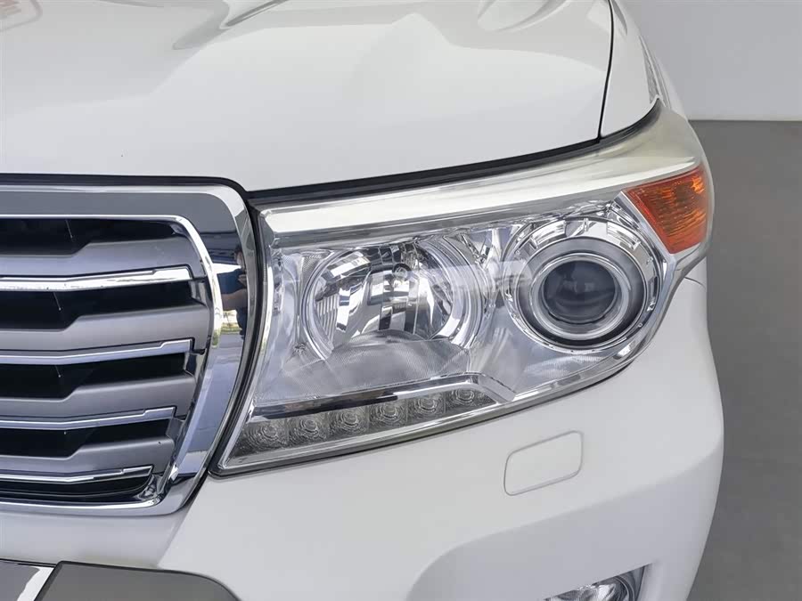 丰田 兰德酷路泽 2013 汽车图片 #8