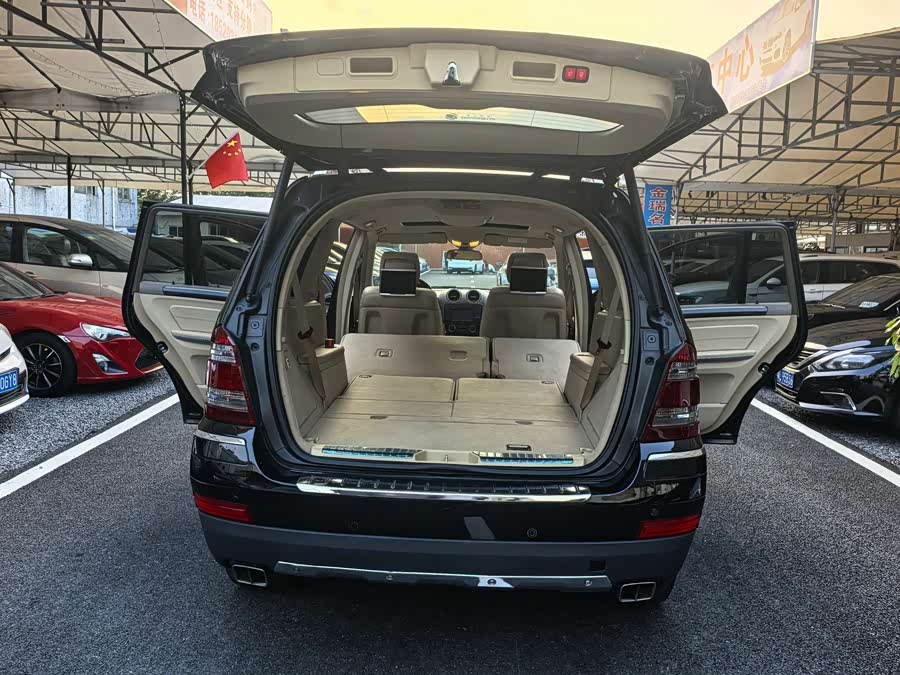 Mercedes-Benz GL Class 2008 car image #8