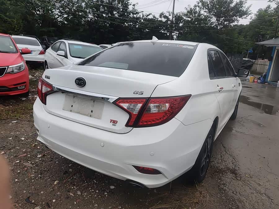 BYD G5 2017 #8 BYD G5 2017 immagine di auto #8