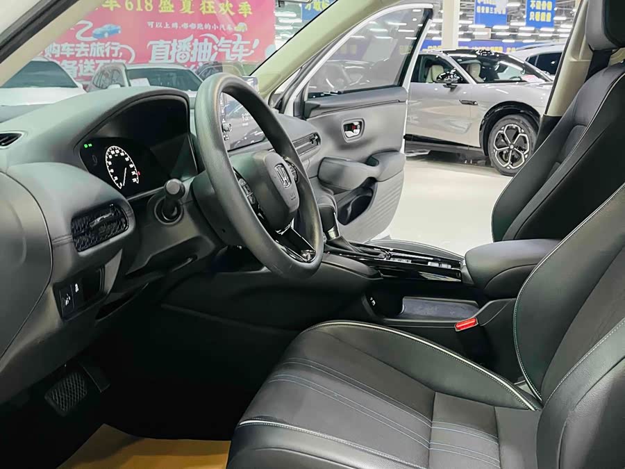 Honda HR-V 2023 car image #8
