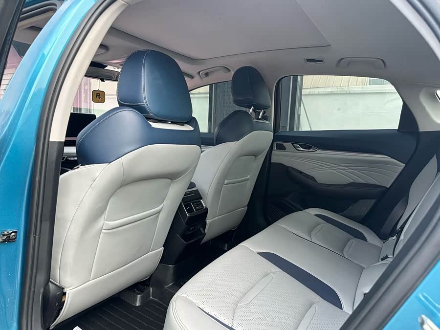 GEELY PrefaceL 2021 imagen de coche #8