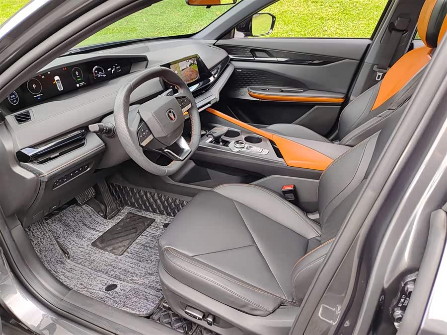 Changan UNI-V iDD 2023 #8 Changan UNI-V iDD 2023 صورة سيارة #8