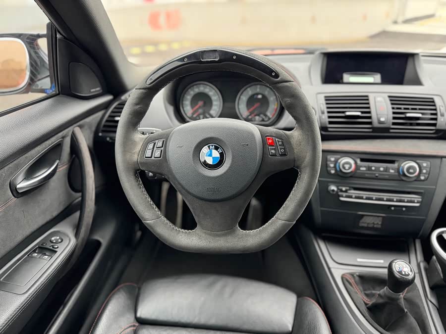 BMW 1 Series M 2012 car image #8