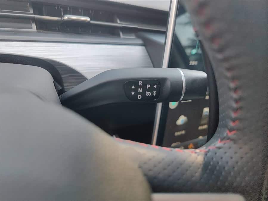 哪吒汽车 哪吒AYA 2024 汽车图片 #8