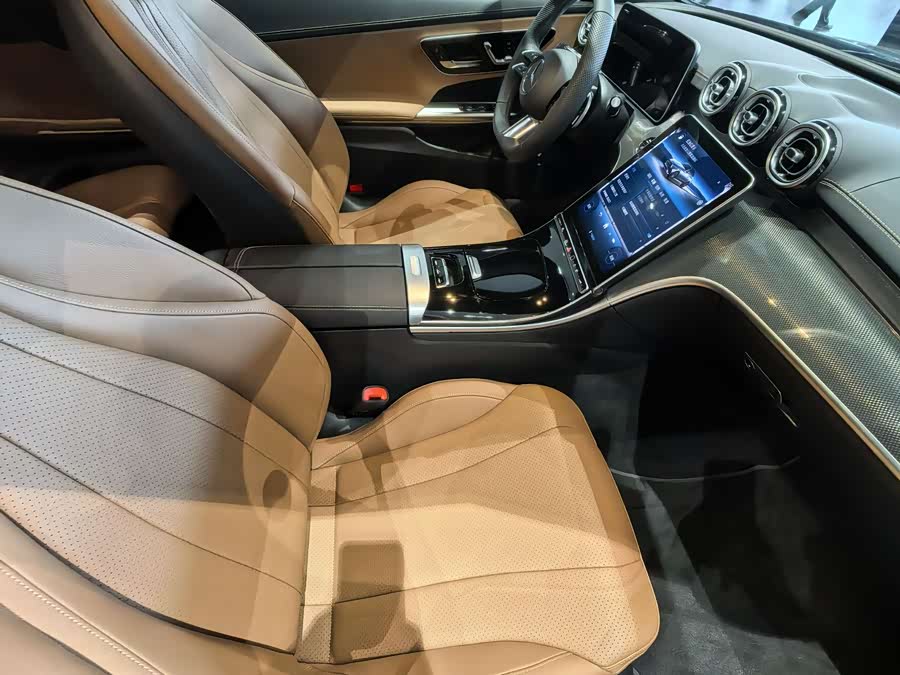 Mercedes-Benz CLE Class 2025 #8 Mercedes-Benz CLE Class 2025 car image #8