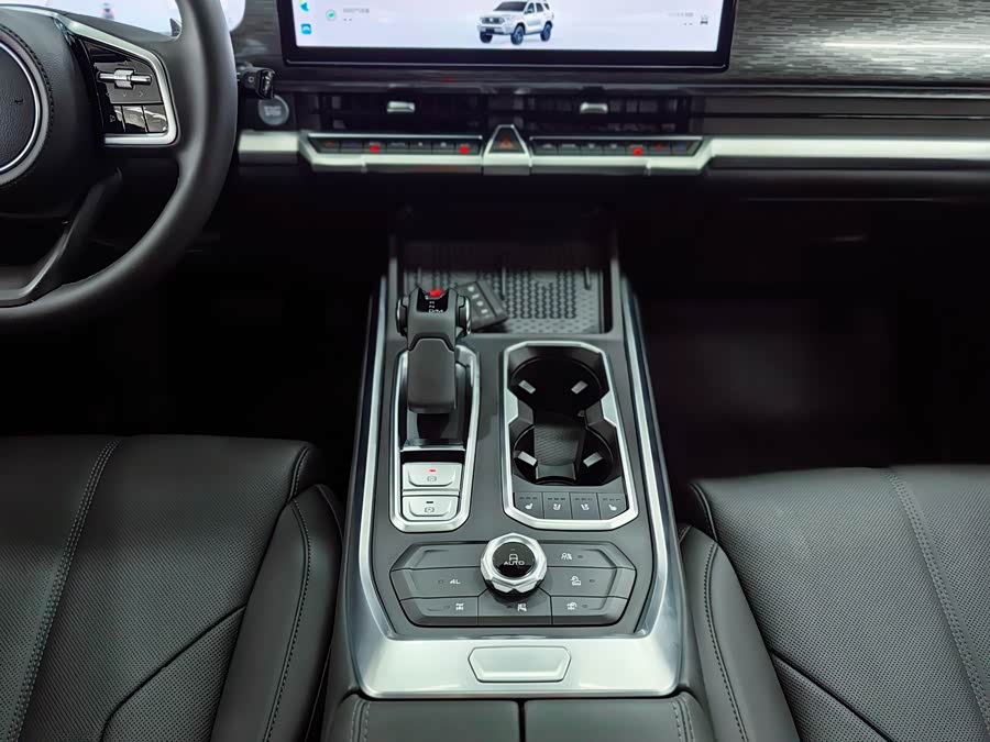 Tank 400 2024 #8 Tank 400 2024 imagen de coche #8