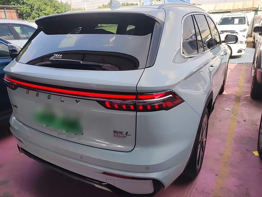 GEELY Monjaro EREV 2023 #8 GEELY Monjaro EREV 2023 car image #8