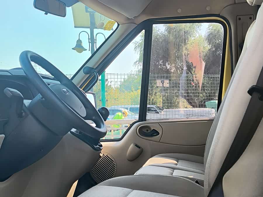 Ford New Transit 2017 car image #8