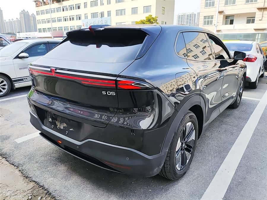 Deepal S05 2025 car image #8