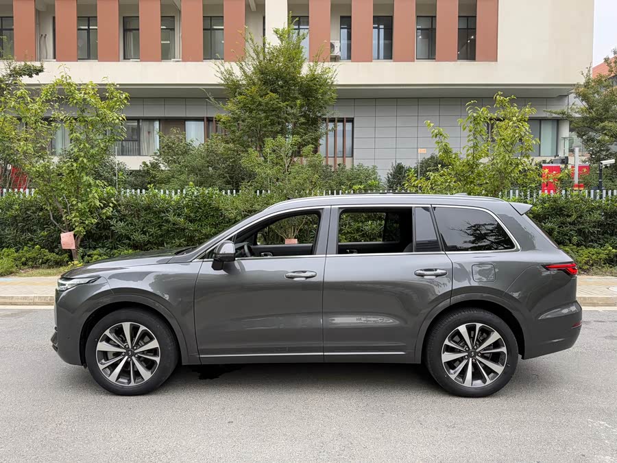 理想汽车 理想ONE 2021 汽车图片 #8