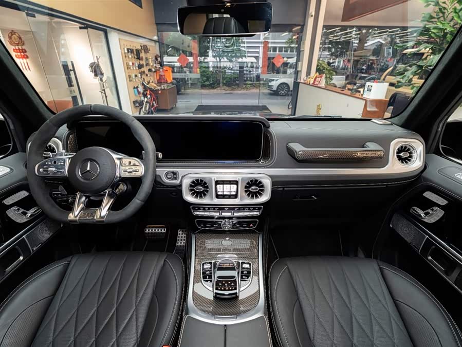 Mercedes-Benz G AMG 2024 صورة سيارة #8