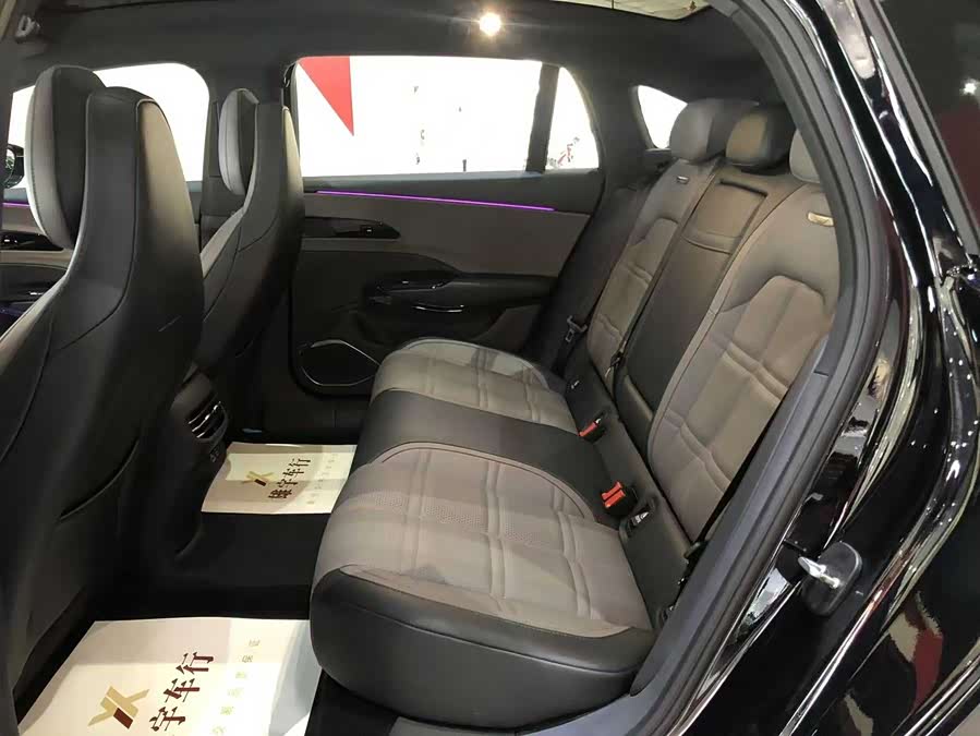 HongQi EH7 2025 car image #8