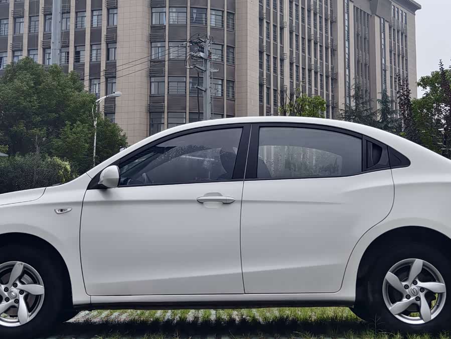 GAC Trumpchi GA3 2014 car image #8