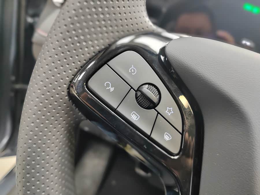 Roewe i5 2018 car image #8