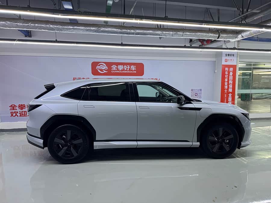 Honda P7 2025 car image #8