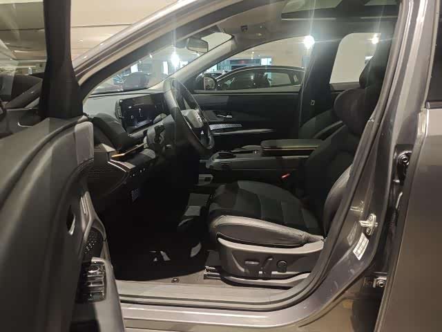 日产 ARIYA艾睿雅 2023 汽车图片 #8