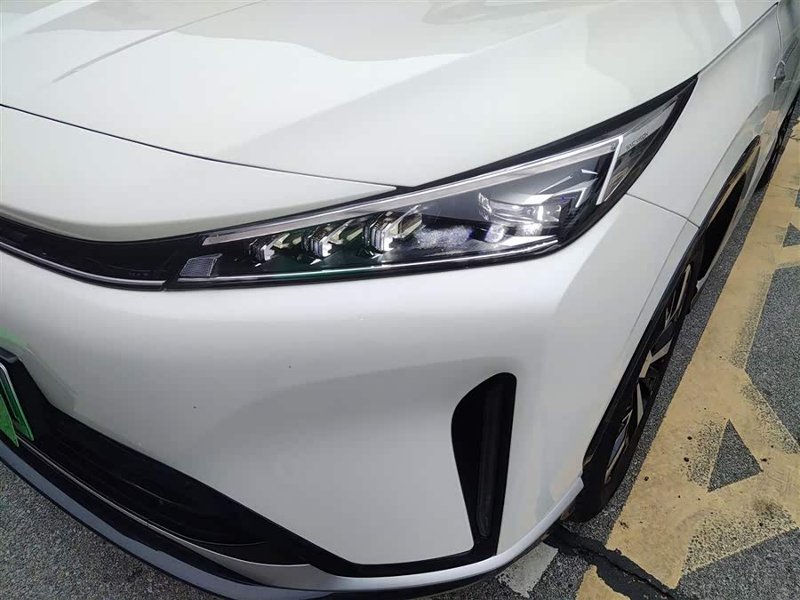 Roewe D5X DMH 2024 imagem de carro #8