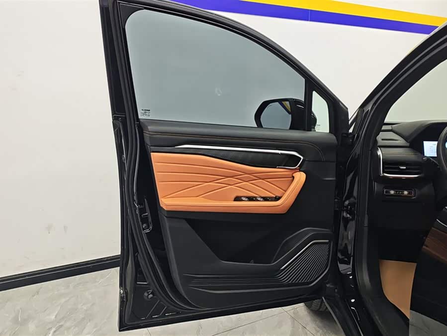 GEELY Okavango L 2024 immagine di auto #8