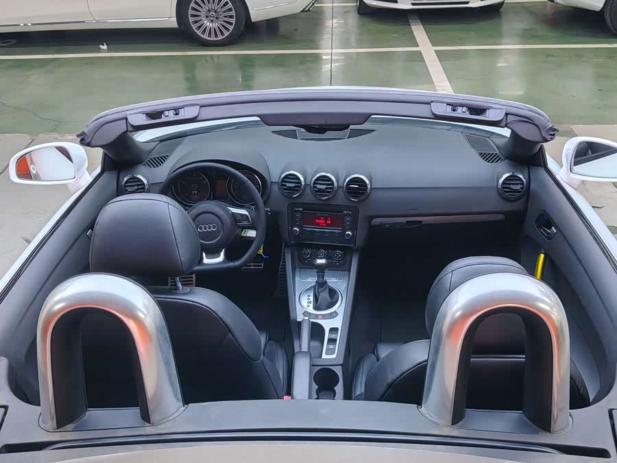 Audi TT 2009 #8 Audi TT 2009 car image #8