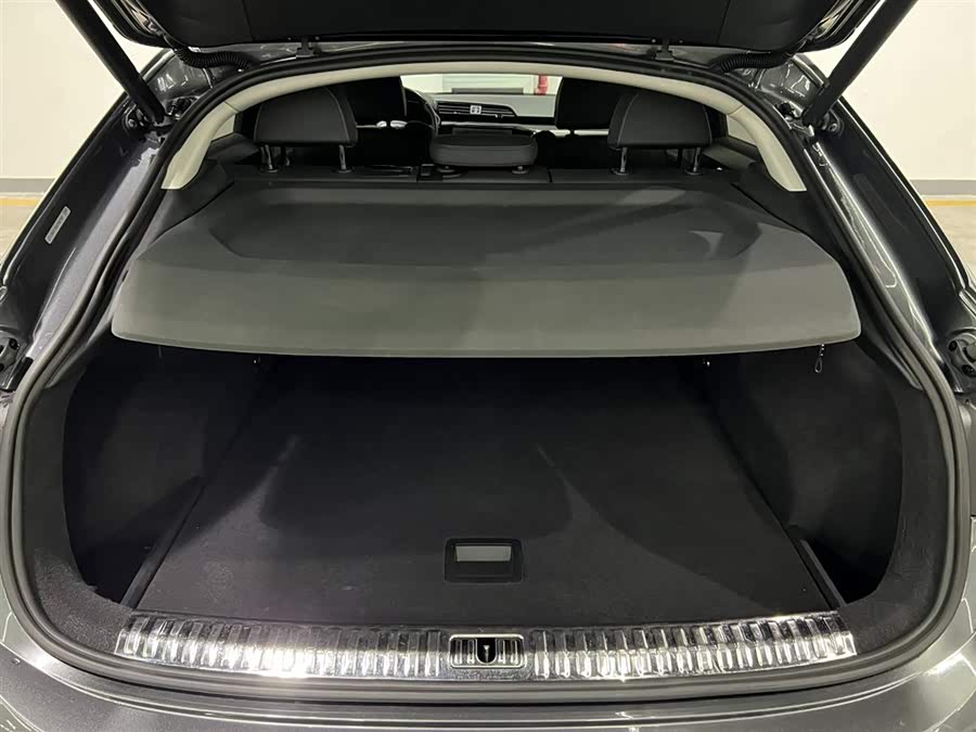 Audi Q3 Sportback 2021 #8 Audi Q3 Sportback 2021 car image #8