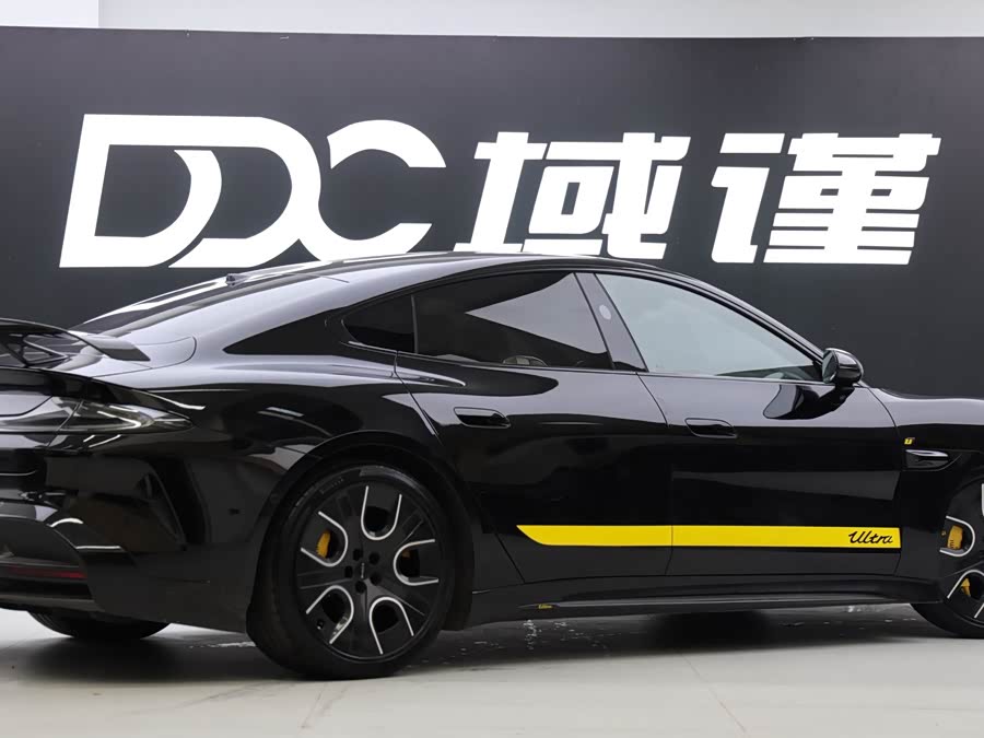 小米汽车 小米SU7 Ultra 2025 汽车图片 #8