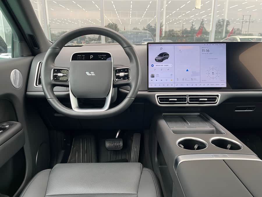 Li L8 2024 изображение автомобиля #8