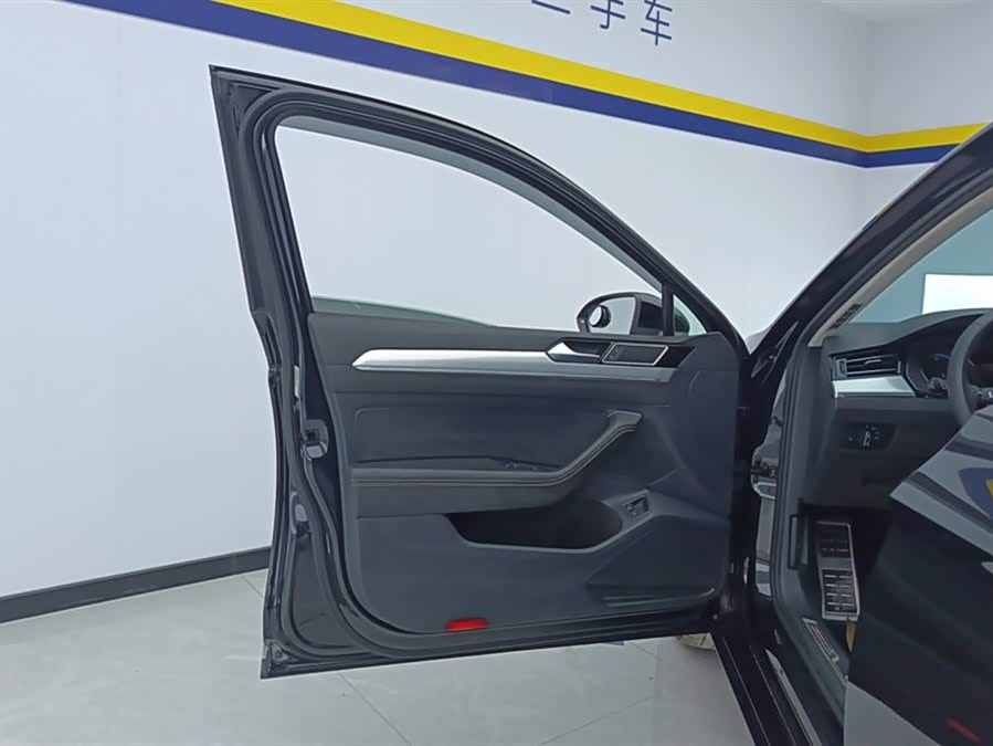 Volkswagen Magotan GTE 2021 car image #8