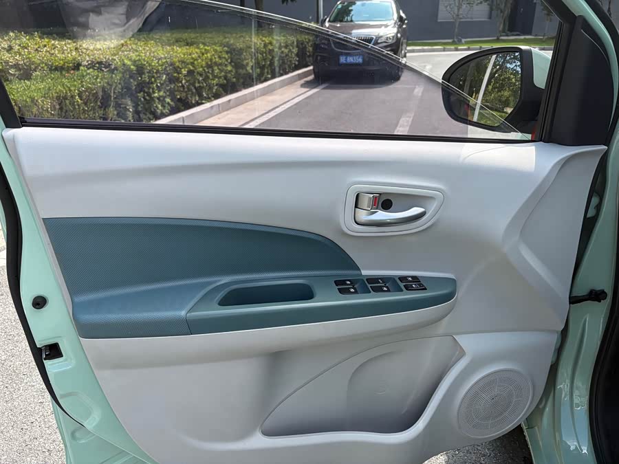 Changan BenBen E-Star 2022 изображение автомобиля #8