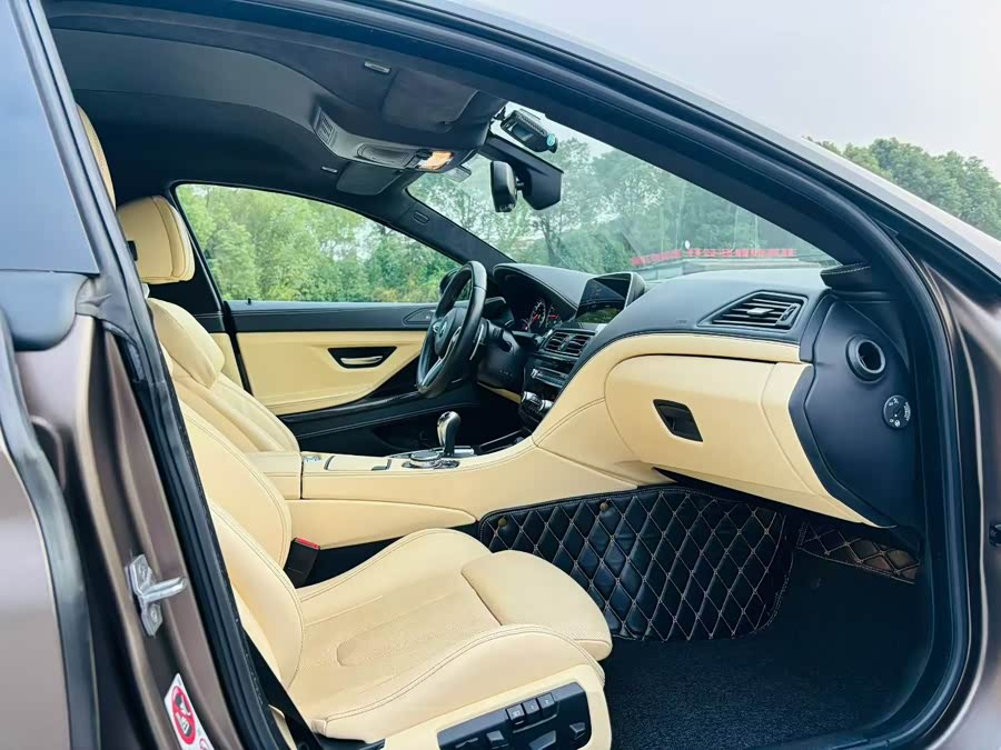 BMW M6 2016 car image #8