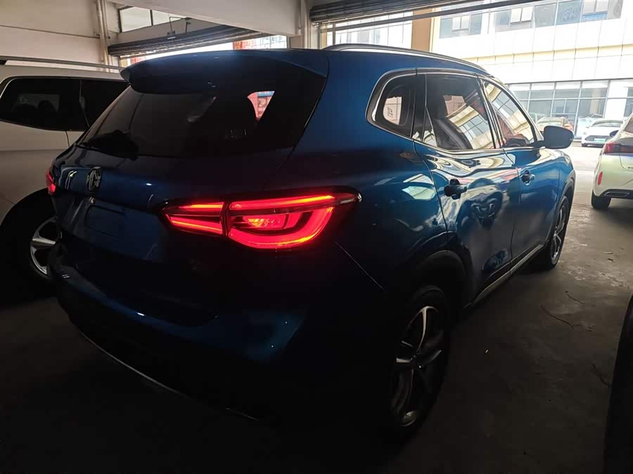 MG HS 2020 #8 MG HS 2020 car image #8