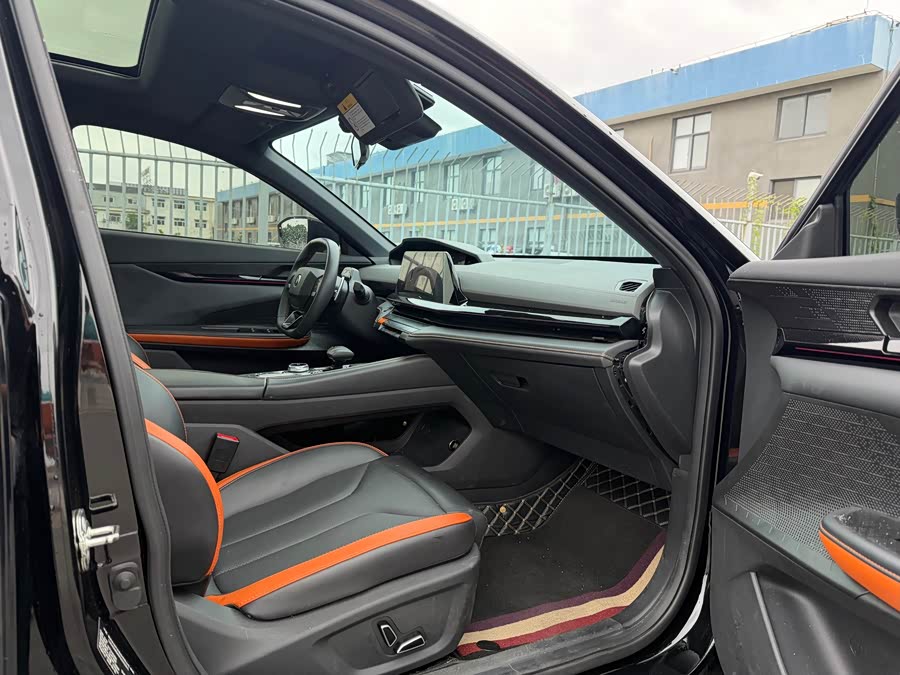 Changan UNI-V 2023 #8 Changan UNI-V 2023 car image #8