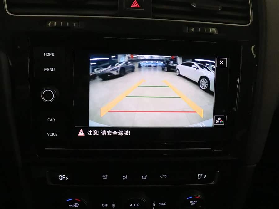 Volkswagen Golf Pure Electric 2020 #8 Volkswagen Golf Pure Electric 2020 car image #8