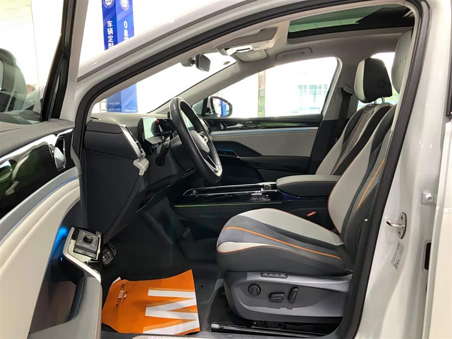 Volkswagen ID.6 Crozz 2023 immagine di auto #8