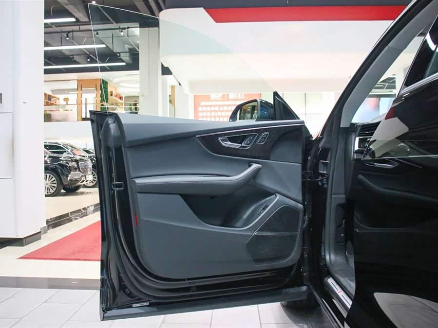 Audi Q8 2023 #8 Audi Q8 2023 car image #8