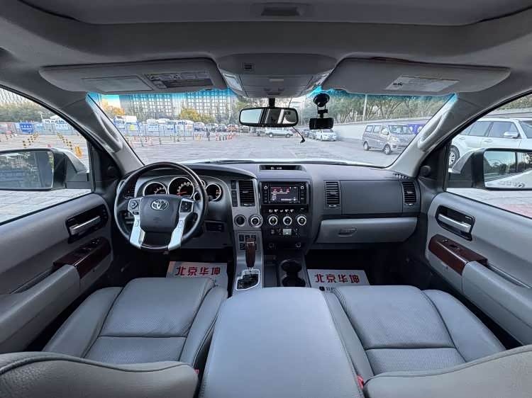 Toyota Sequoia 2015 #8 Toyota Sequoia 2015 immagine di auto #8