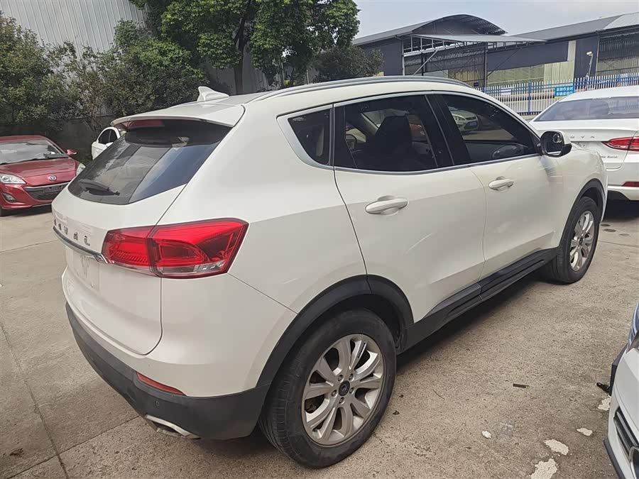 Haval H4 2018 car image #8